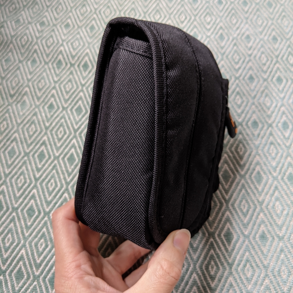 Amazon Basics Camera Case, NWOT - Picture 4 of 12
